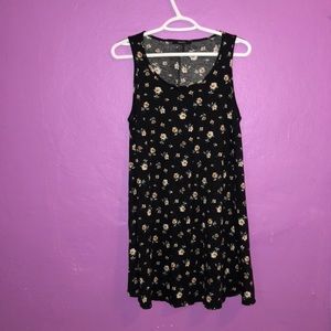 Cute floral “Forever 21” dress.